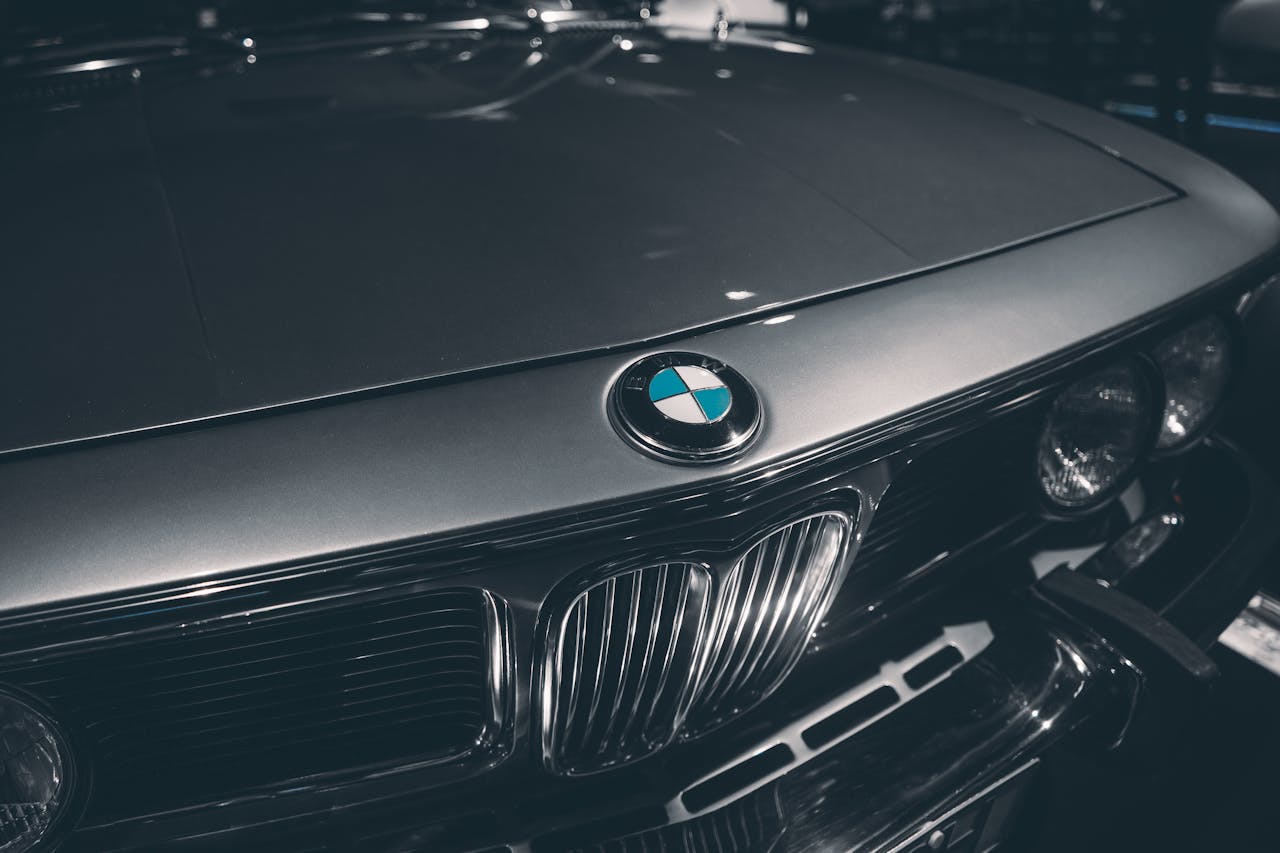 Amortyzatory w BMW serii 5 E39: regeneracja – sposób na nowe życie twojego klasyka
